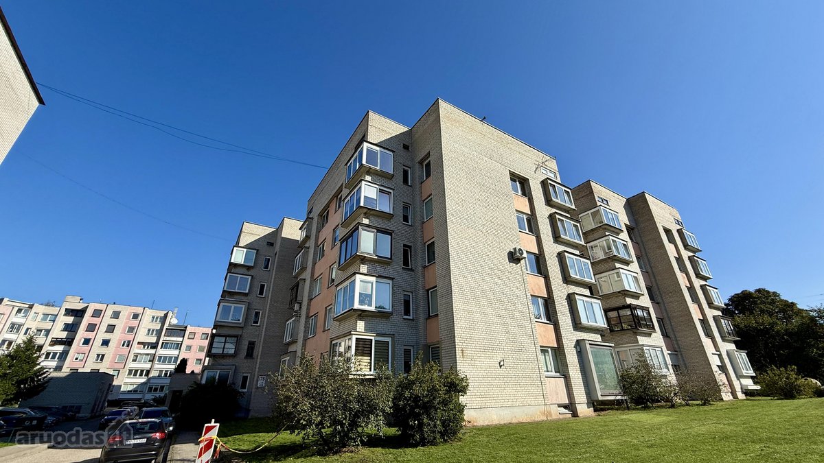 Parduodamas jaukus ir šiltas 3 kambarių butas - nuotraukos Nr. 3