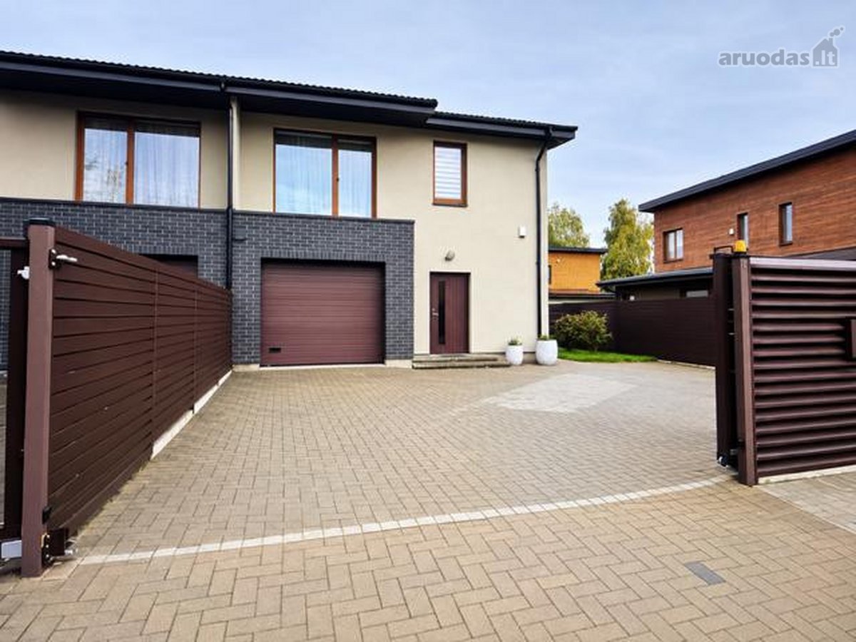 Parduodamas Erdvus 156,59 M² Kotedžas Ramučiuose - nuotraukos Nr. 2