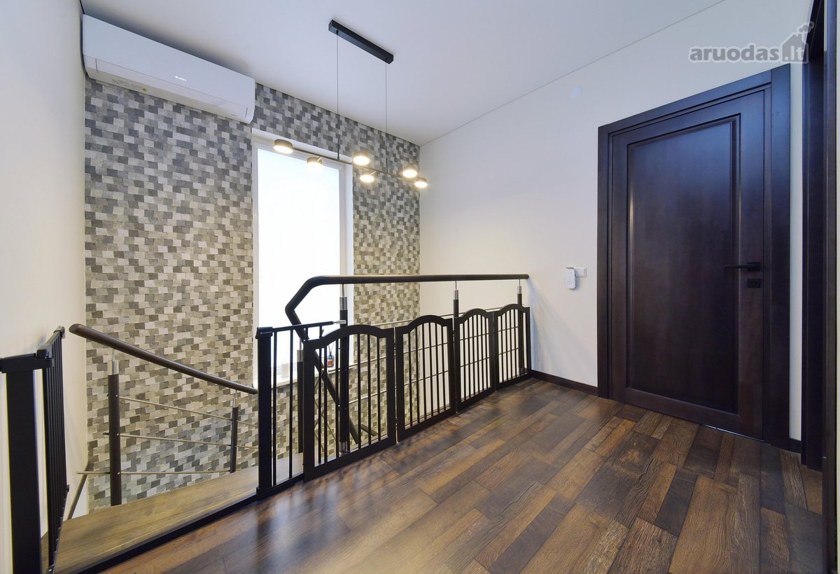 Parduodamas Erdvus 156,59 M² Kotedžas Ramučiuose - nuotraukos Nr. 12