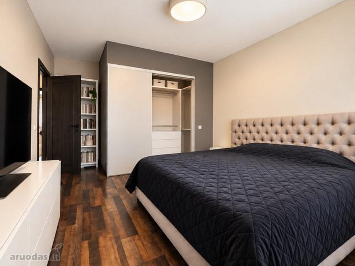 Parduodamas Erdvus 156,59 M² Kotedžas Ramučiuose - nuotraukos Nr. 16