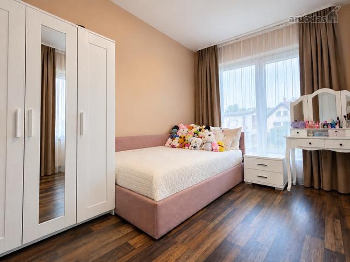 Parduodamas Erdvus 156,59 M² Kotedžas Ramučiuose - nuotraukos Nr. 17