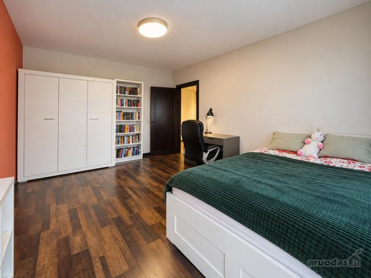 Parduodamas Erdvus 156,59 M² Kotedžas Ramučiuose - nuotraukos Nr. 20