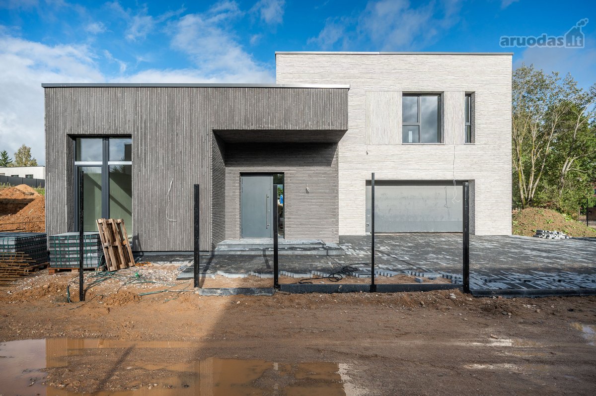 Pilnai Įrengtas 223 M² Namas Gilužiuose, - nuotraukos Nr. 19