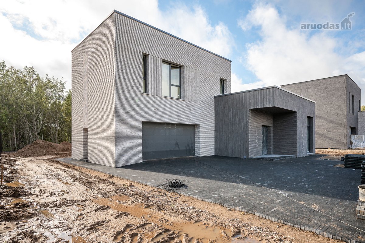 Pilnai Įrengtas 223 M² Namas Gilužiuose, - nuotraukos Nr. 27