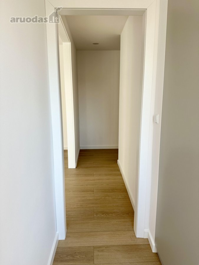 Parduodamas be tarpininkų naujai renovuotas - nuotraukos Nr. 9