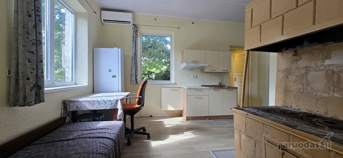 Parduodama Dalinai Renovuota Sodyba Ramioje - nuotraukos Nr. 9