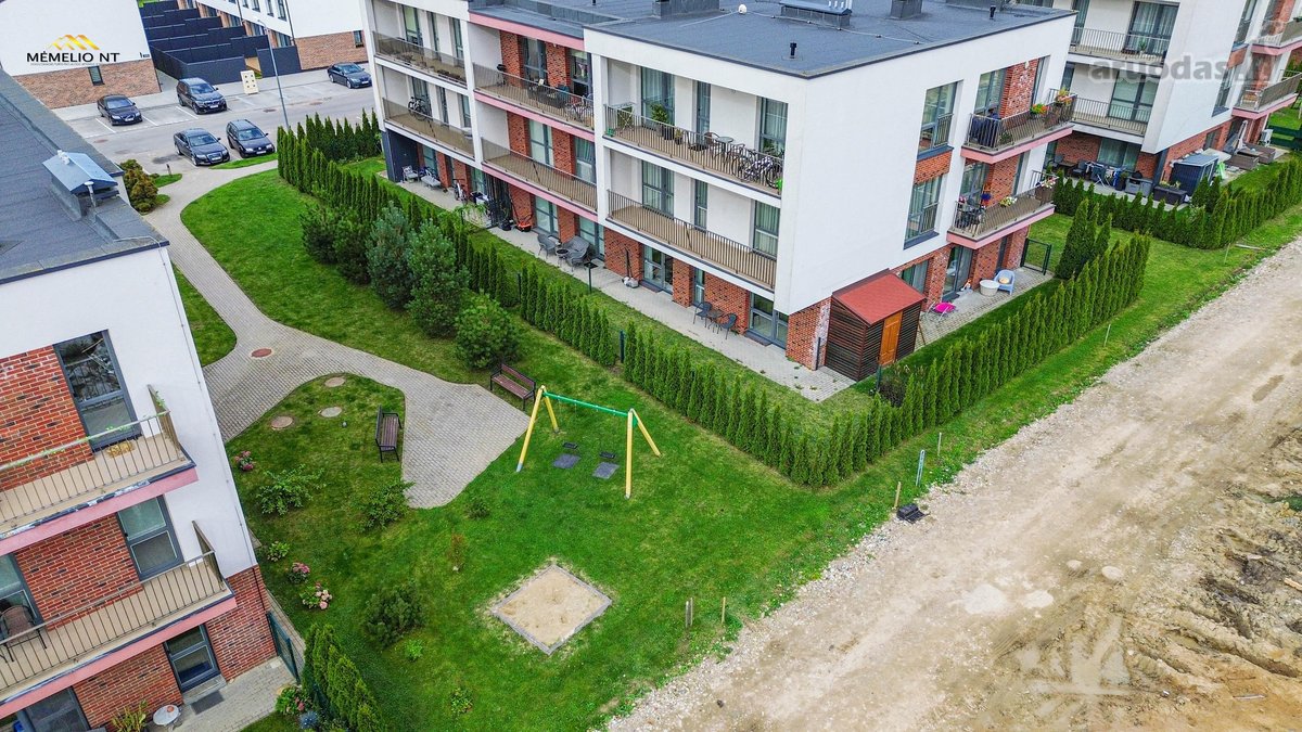Parduodamas pilnai įrengtas 2 kambarių butas - nuotraukos Nr. 29