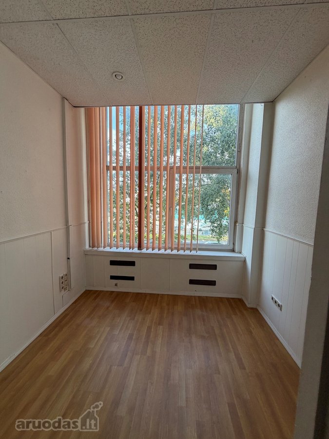 Išnuomojamos komercinės paskirties patalpos - nuotraukos Nr. 2