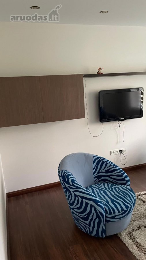 Išnuomojamas erdvus ir tvarkingas 4 kambarių - nuotraukos Nr. 16