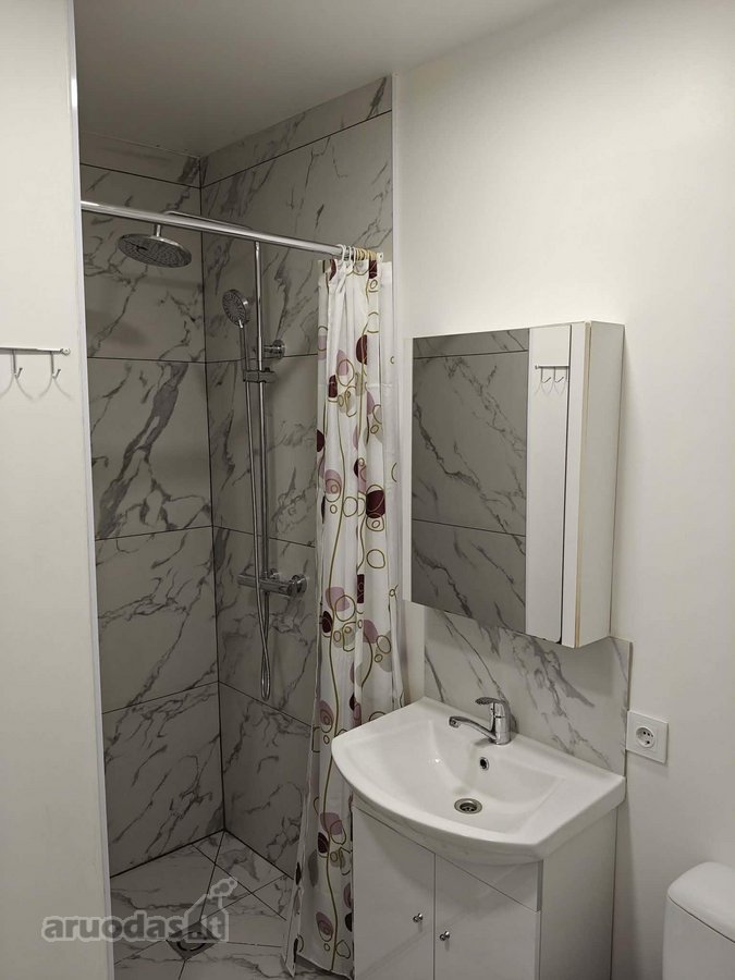 Išnuomojamas naujai suremontuotas 50 m² *2 - nuotraukos Nr. 11