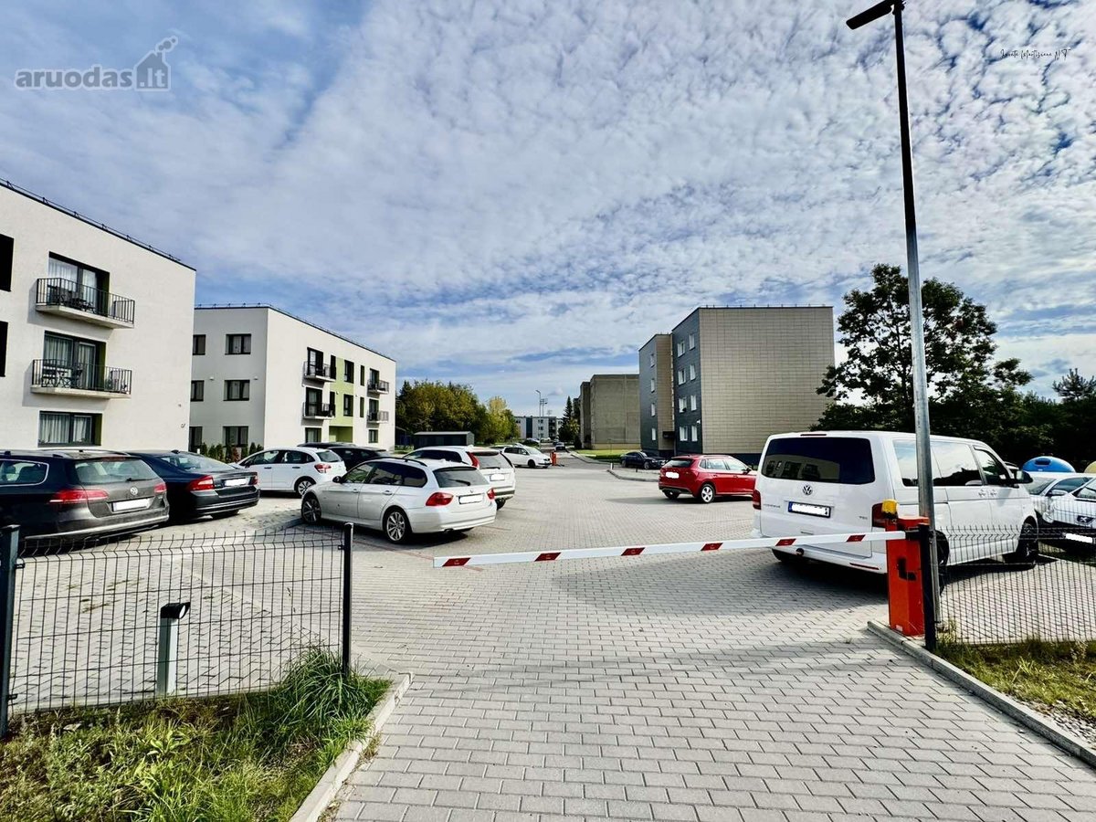 Parduodamas Jaukus, Šiuolaikiškai Įrengtas 3 - nuotraukos Nr. 35