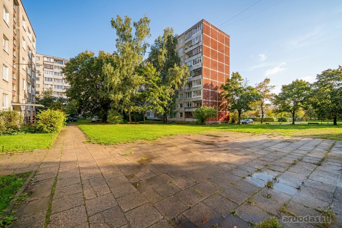 Parduodamas 2 Kambarių Butas Karoliniškėse – - nuotraukos Nr. 21