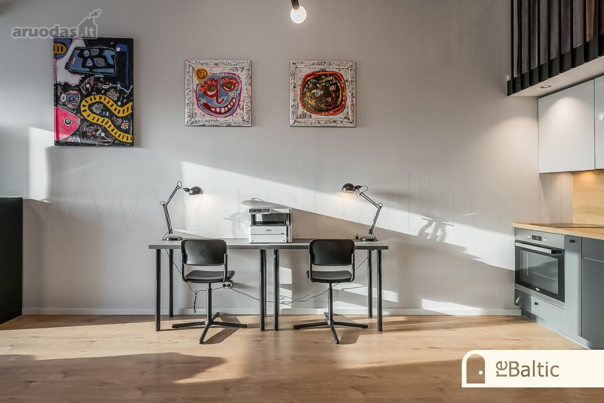 Išskirtinio dizaino loftas su funkcionaliu ir - nuotraukos Nr. 8