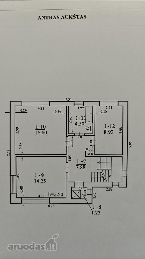 Parduodamas erdvus 2 aukštų gyvenamasis namas - nuotraukos Nr. 15