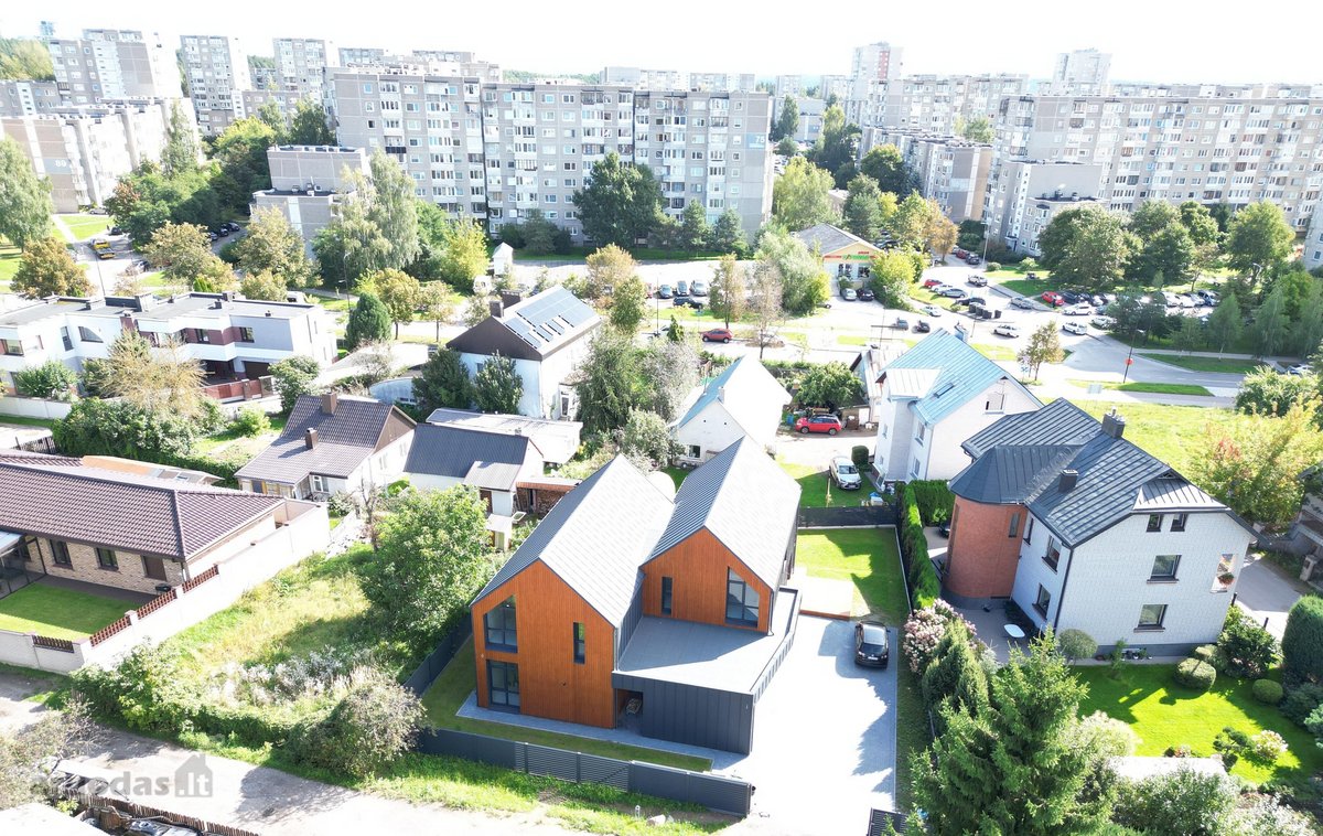 Parduodamas Išskirtinis 140 M² Namas - nuotraukos Nr. 16