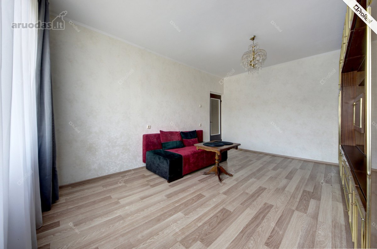 Išnuomojamas Tvarkingas 3 Atskirų Kambarių - nuotraukos Nr. 8