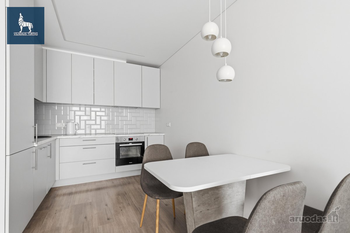Parduodamas Moderniai Įrengtas 2 Kambarių - nuotraukos Nr. 3