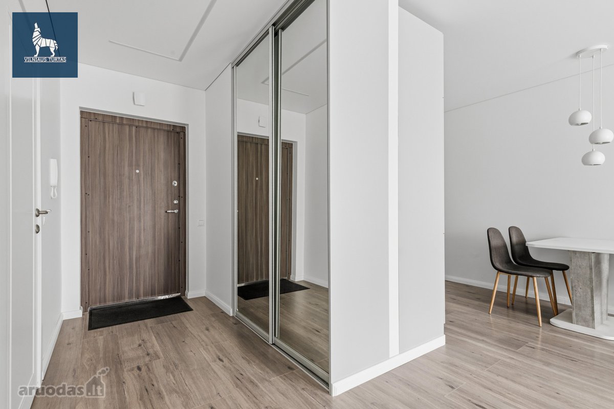Parduodamas Moderniai Įrengtas 2 Kambarių - nuotraukos Nr. 17