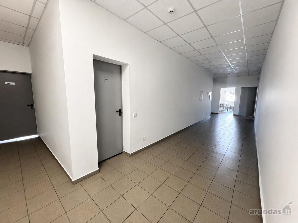 Išnuomojamos erdvios administracinės patalpos - nuotraukos Nr. 10