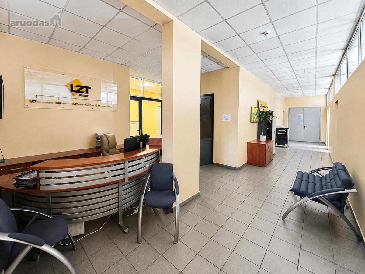 Išnuomojamos erdvios administracinės patalpos - nuotraukos Nr. 9