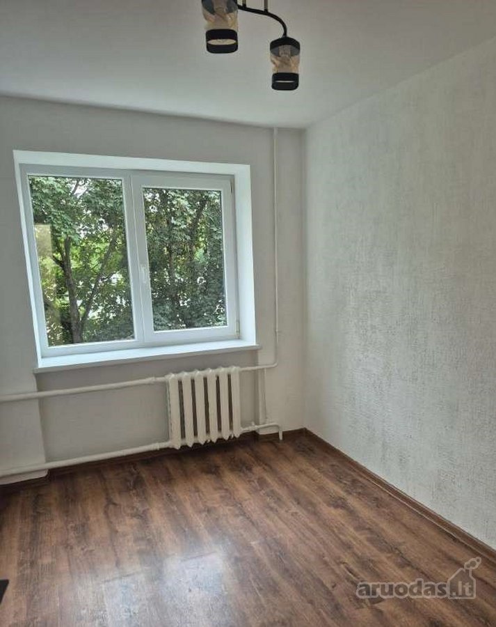 Parduodamas dviejų kambarių butas antrame - nuotraukos Nr. 4