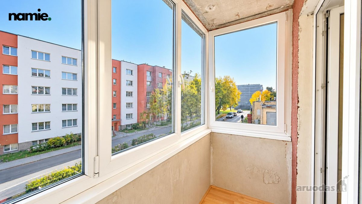 Parduodamas šviesus ir erdvus 3 kambarių - nuotraukos Nr. 10