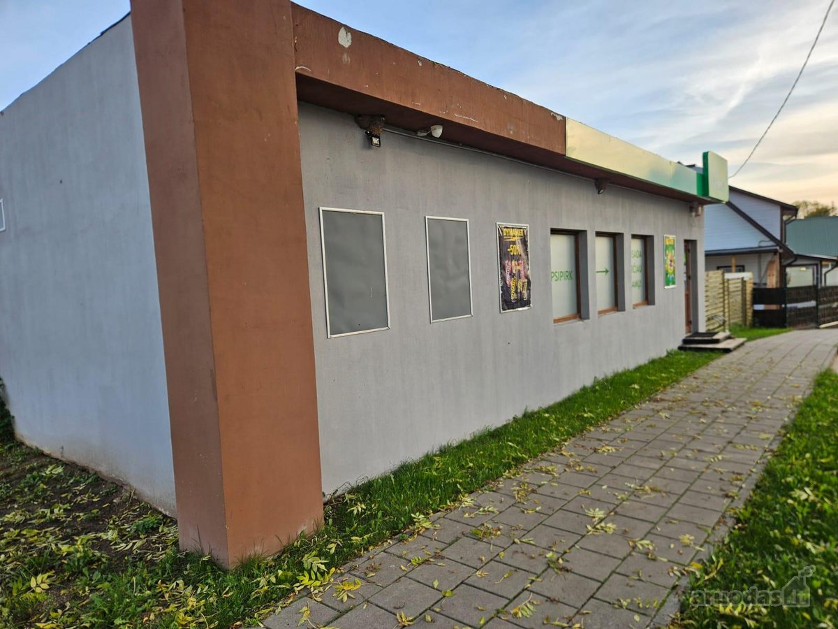 Parduodamos patalpos miestelio centre. - nuotraukos Nr. 2