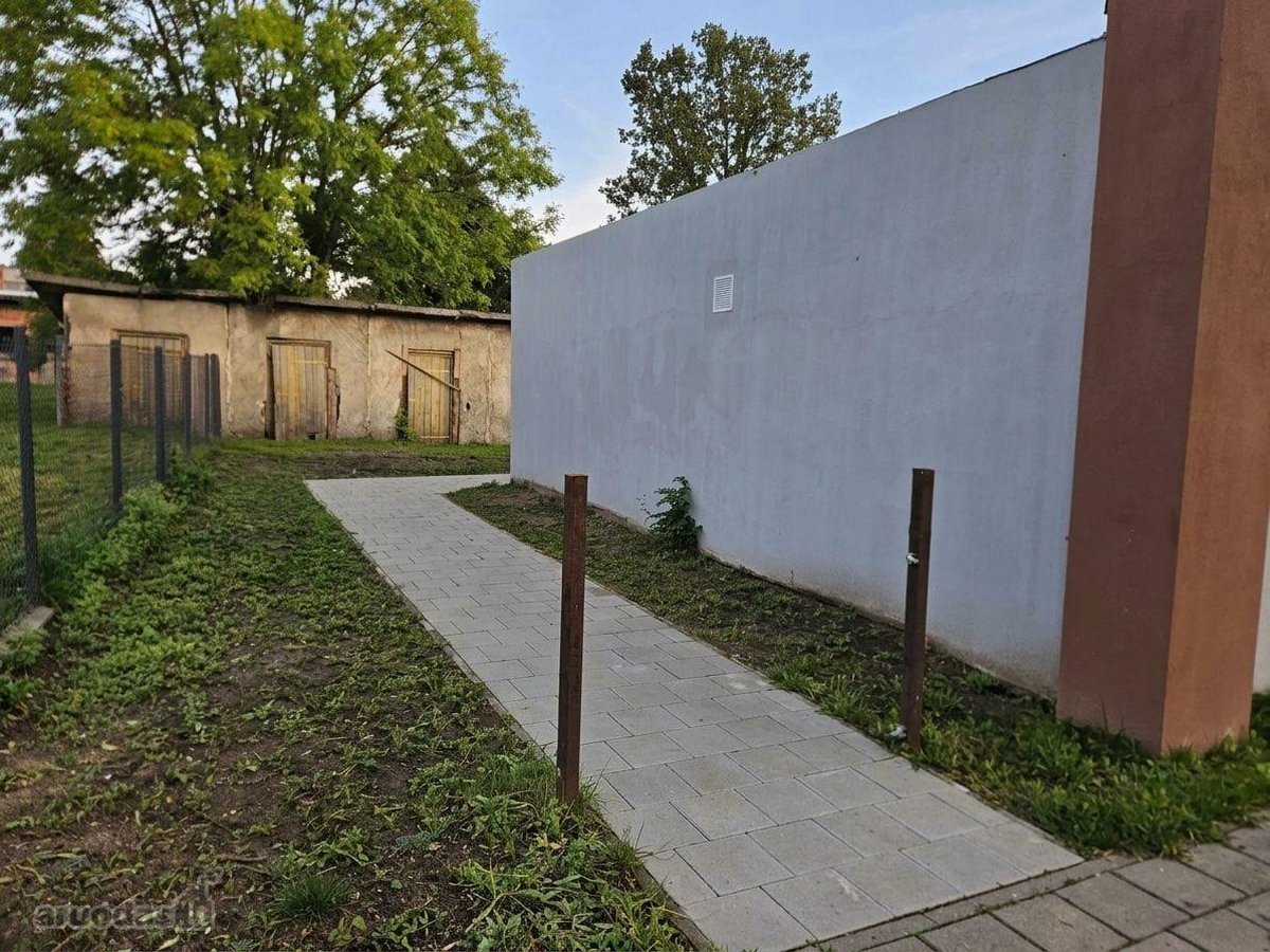 Parduodamos patalpos miestelio centre. - nuotraukos Nr. 4