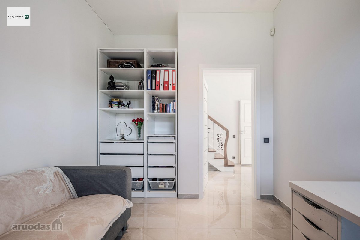 Parduodamas erdvus, apie 170 m², pilnai - nuotraukos Nr. 15