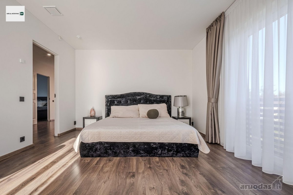 Parduodamas erdvus, apie 170 m², pilnai - nuotraukos Nr. 26