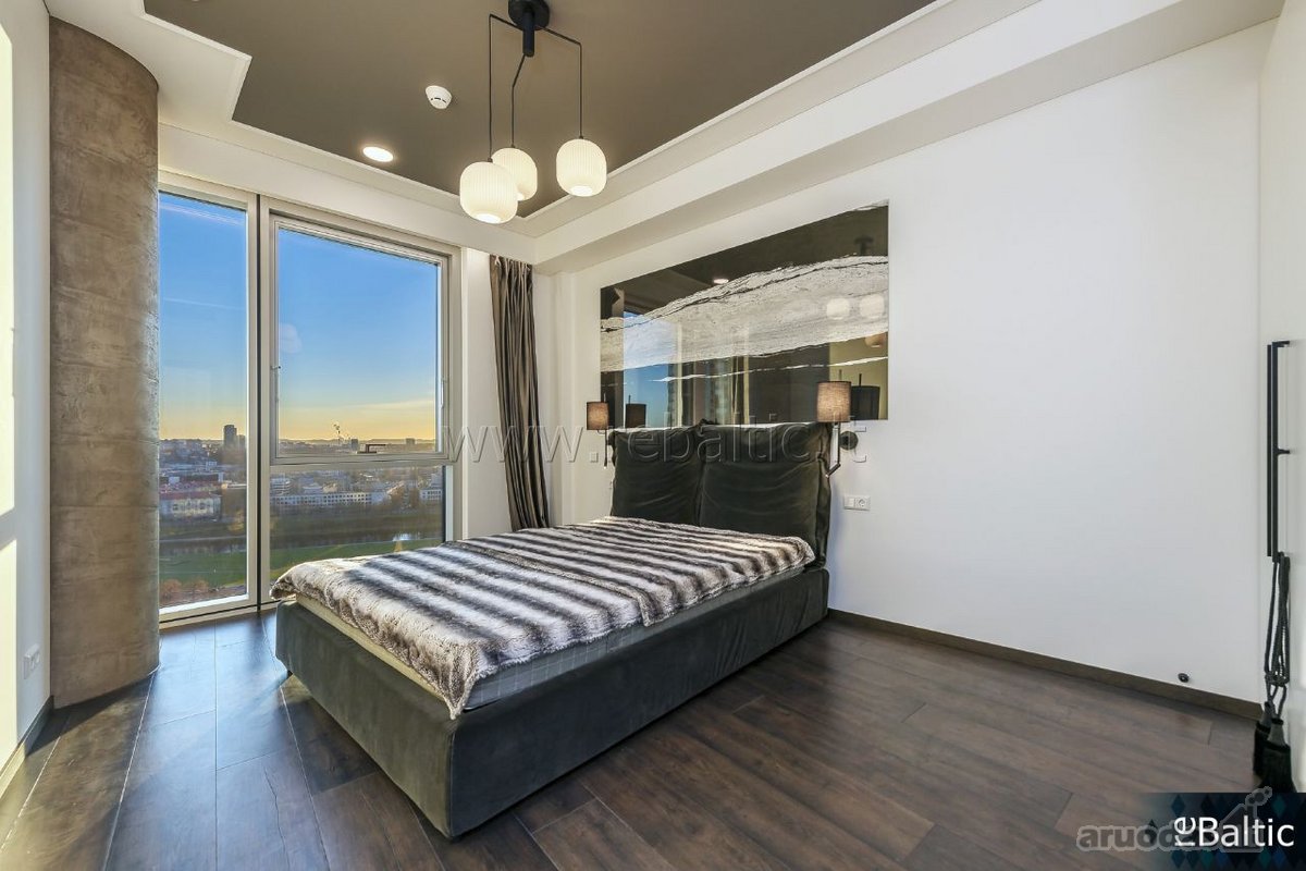Išnuomojami išskirtiniai, erdvus ir saulėti - nuotraukos Nr. 18