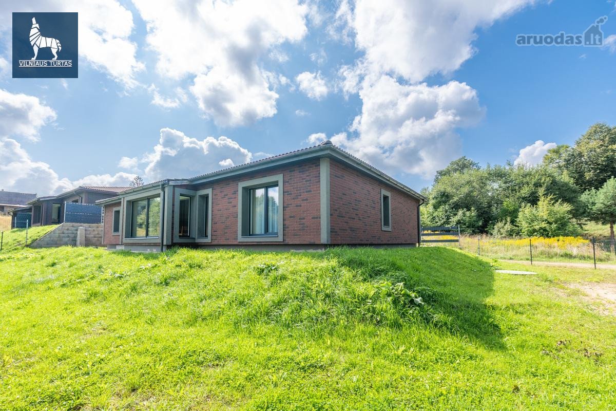 Erdvus ir pilnai įrengtas 160 m² A++ klasės - nuotraukos Nr. 37