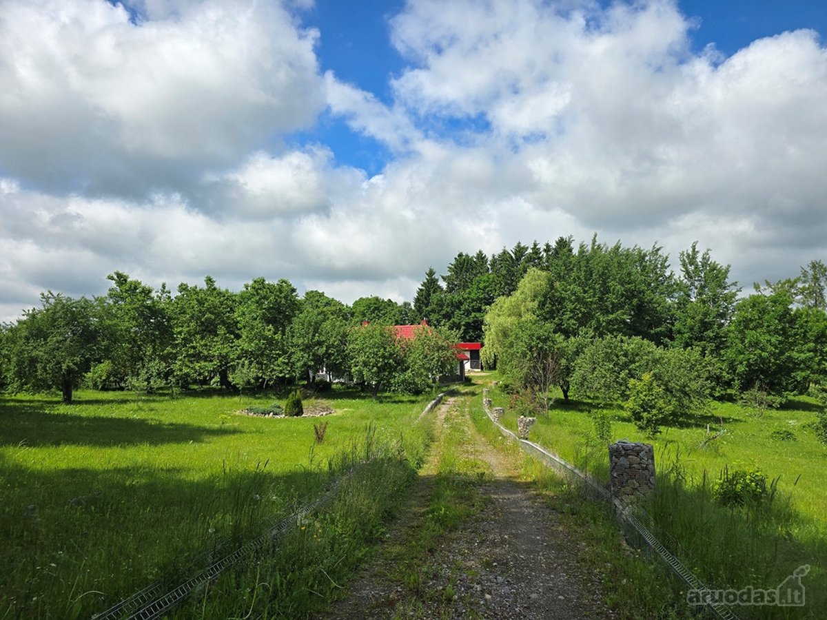 Kalvų, klonių ir žaliuojančių sodų apsuptyje - nuotraukos Nr. 34