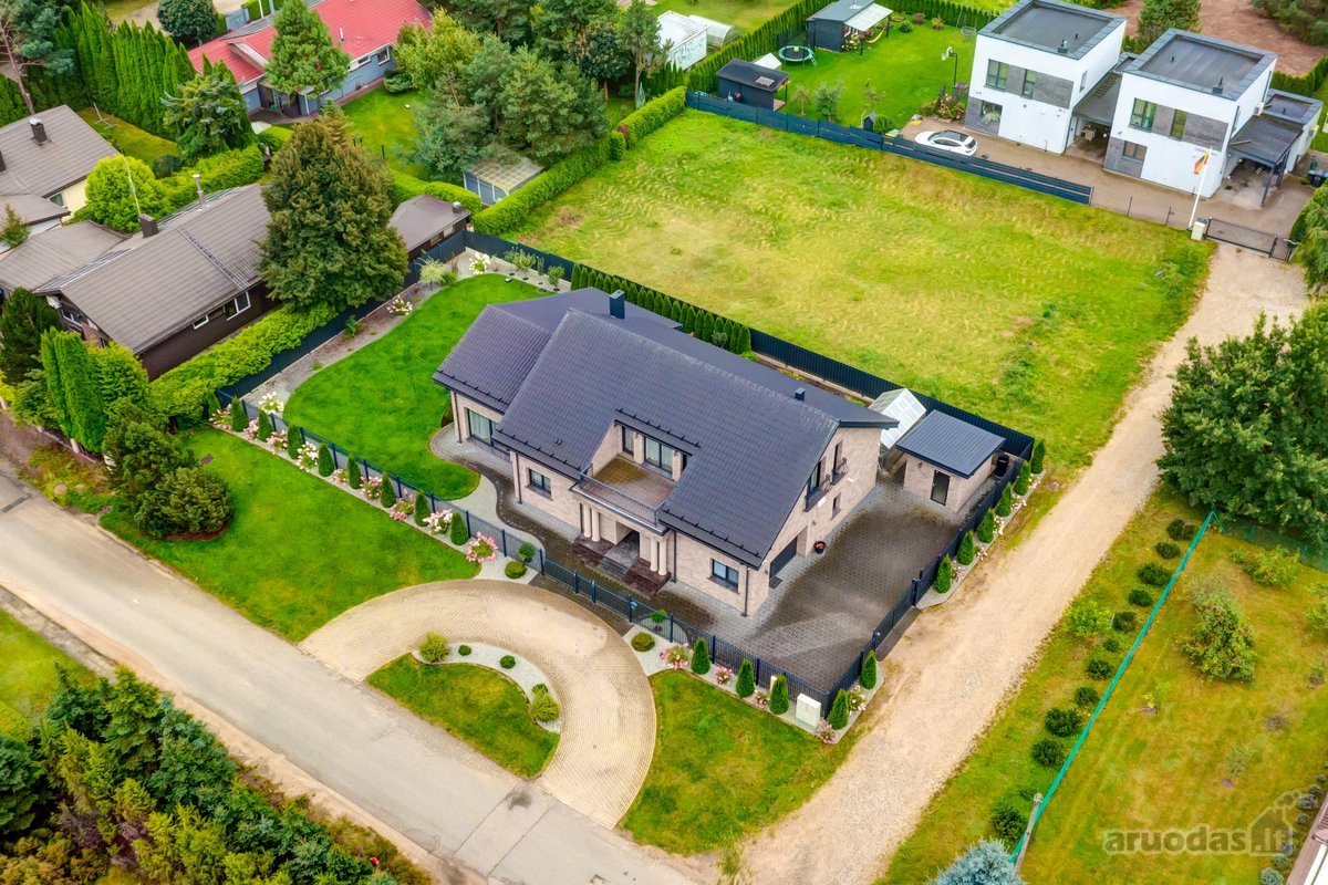 Parduodamas Prabangiai Įrengtas 2 Aukštų - nuotraukos Nr. 50