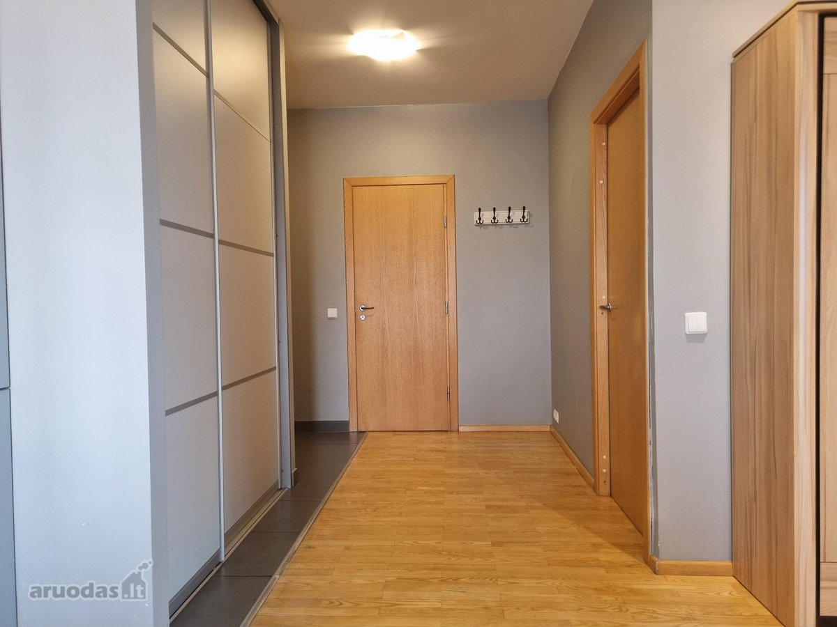 Parduodamas Erdvus Ir Šviesus 2 Kambarių - nuotraukos Nr. 9