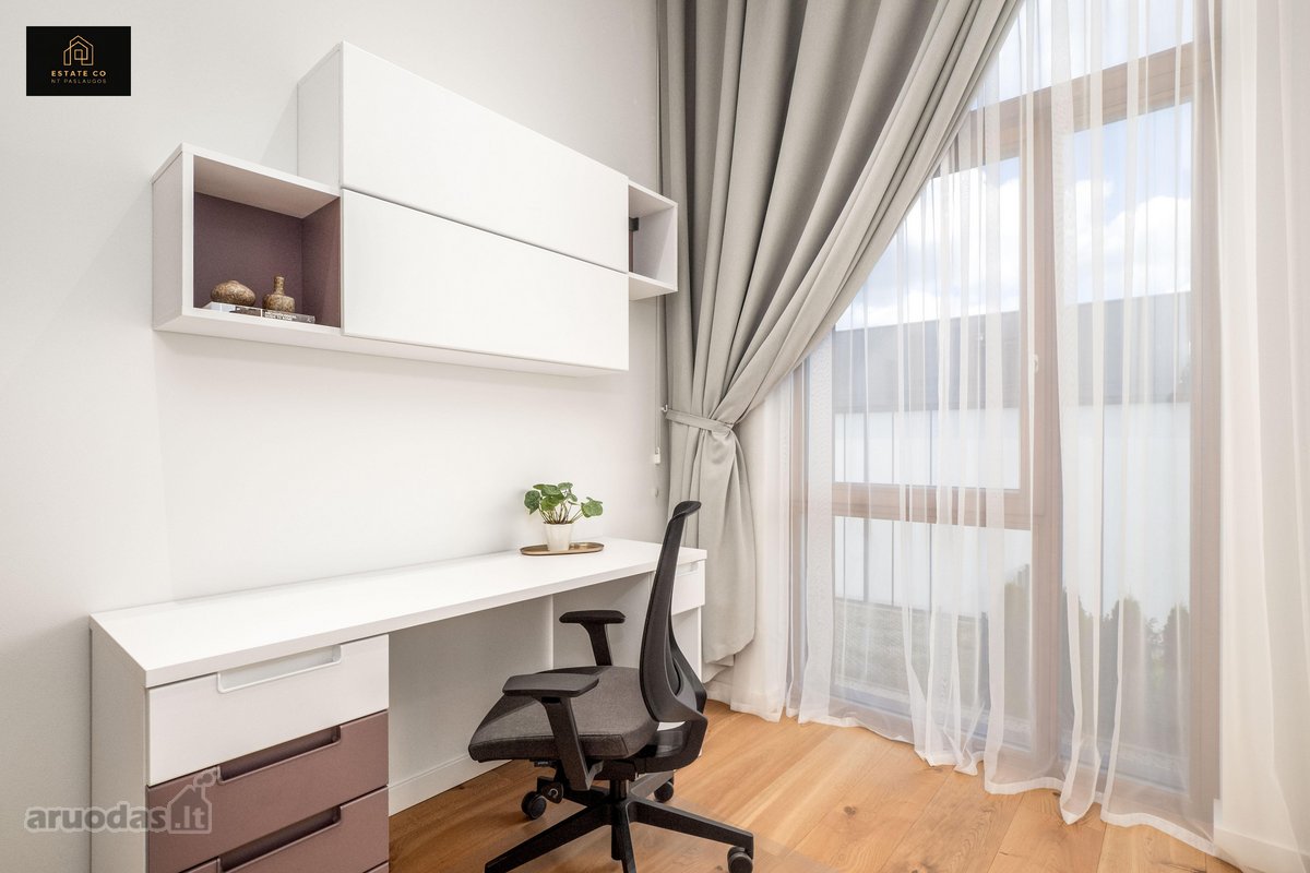 Išnuomojamas Pilnai Įrengtas Namas Uždarame - nuotraukos Nr. 44