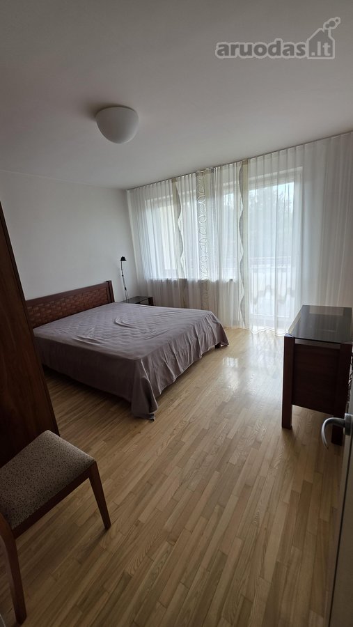 Nuomojamas butas Santariškėse (M - nuotraukos Nr. 12