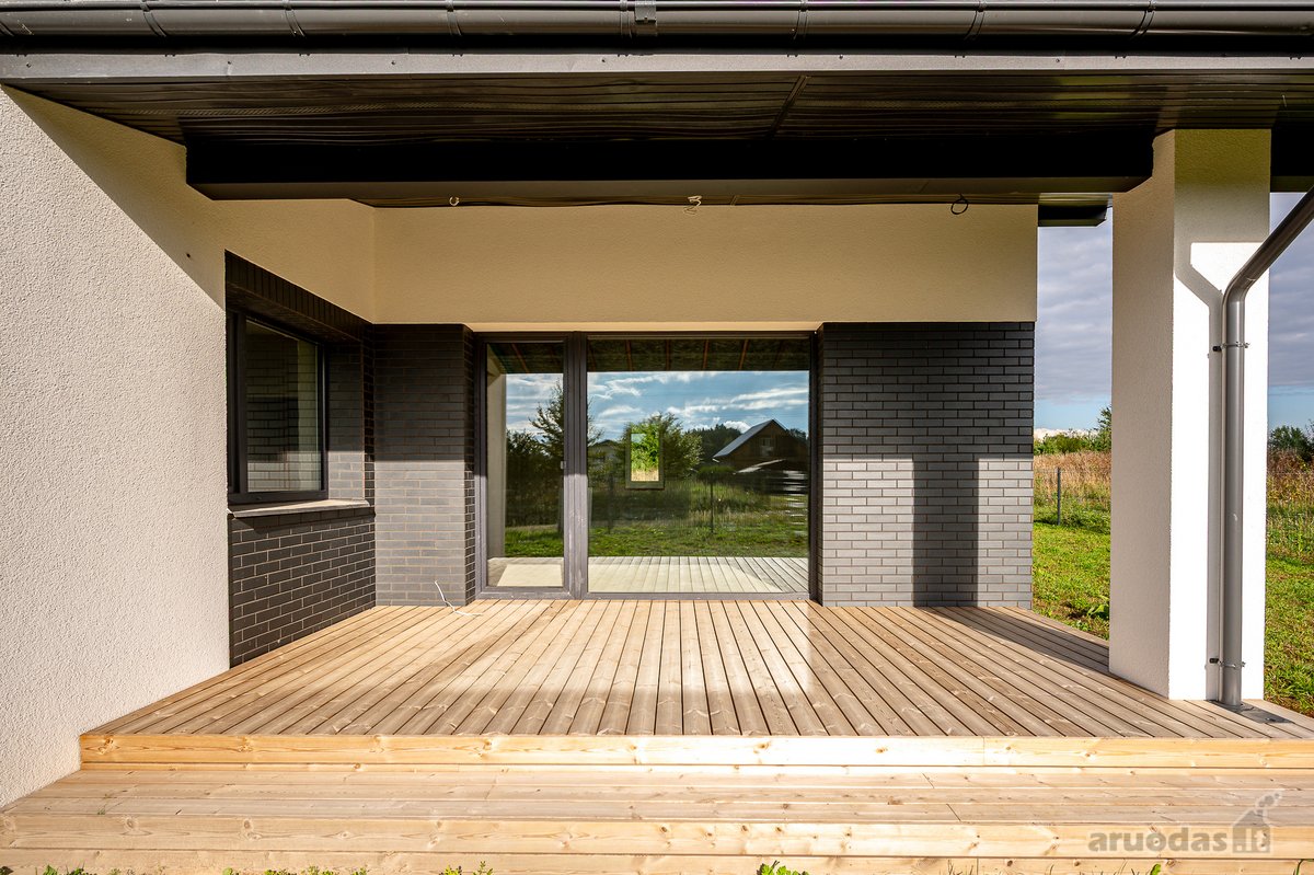 Erdvus 175 M² Vienbutis Namas Su Garažu Ir 10 - nuotraukos Nr. 13