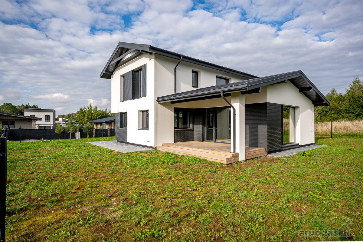 Erdvus 175 M² Vienbutis Namas Su Garažu Ir 10 - nuotraukos Nr. 6