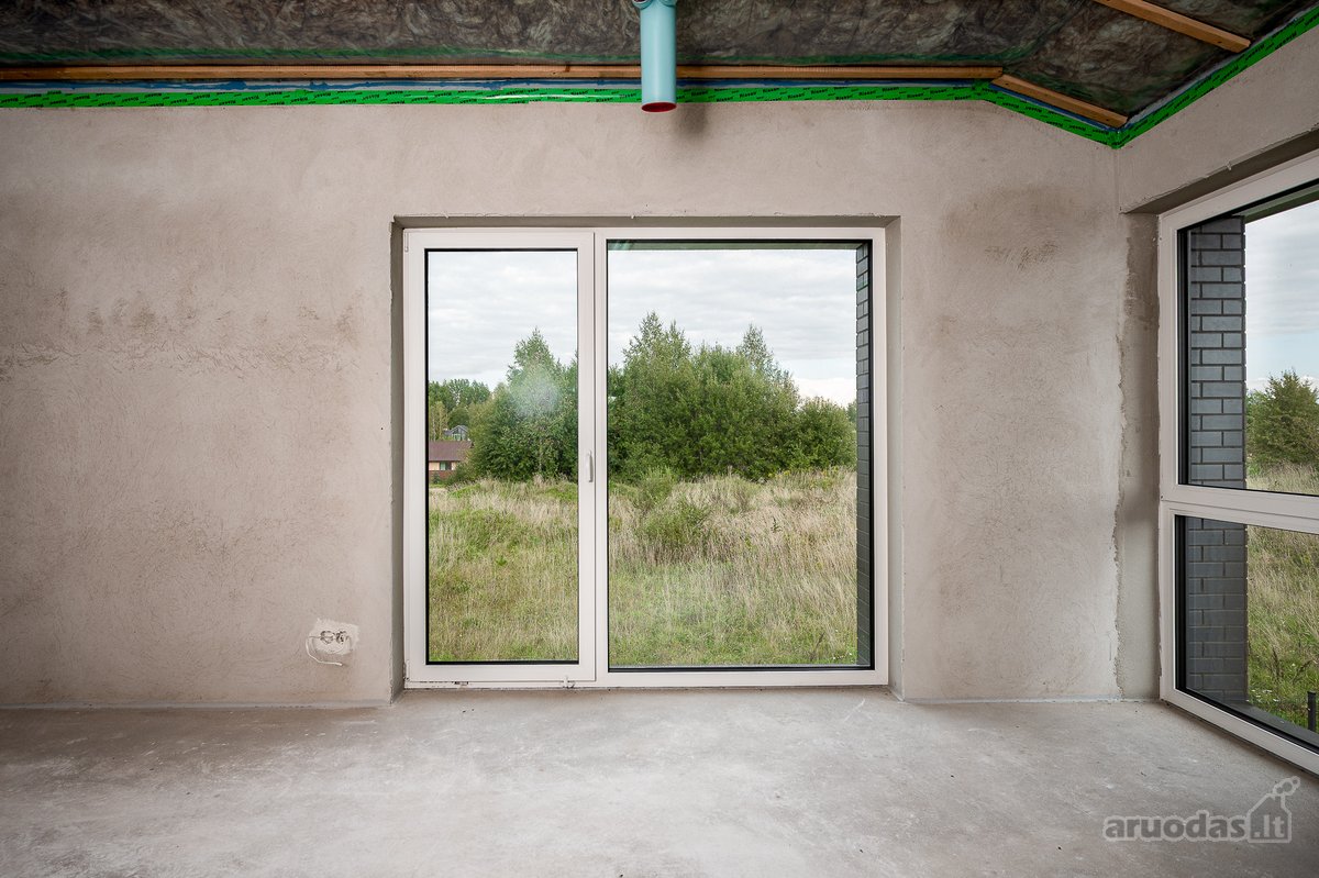 Erdvus 175 M² Vienbutis Namas Su Garažu Ir 10 - nuotraukos Nr. 22