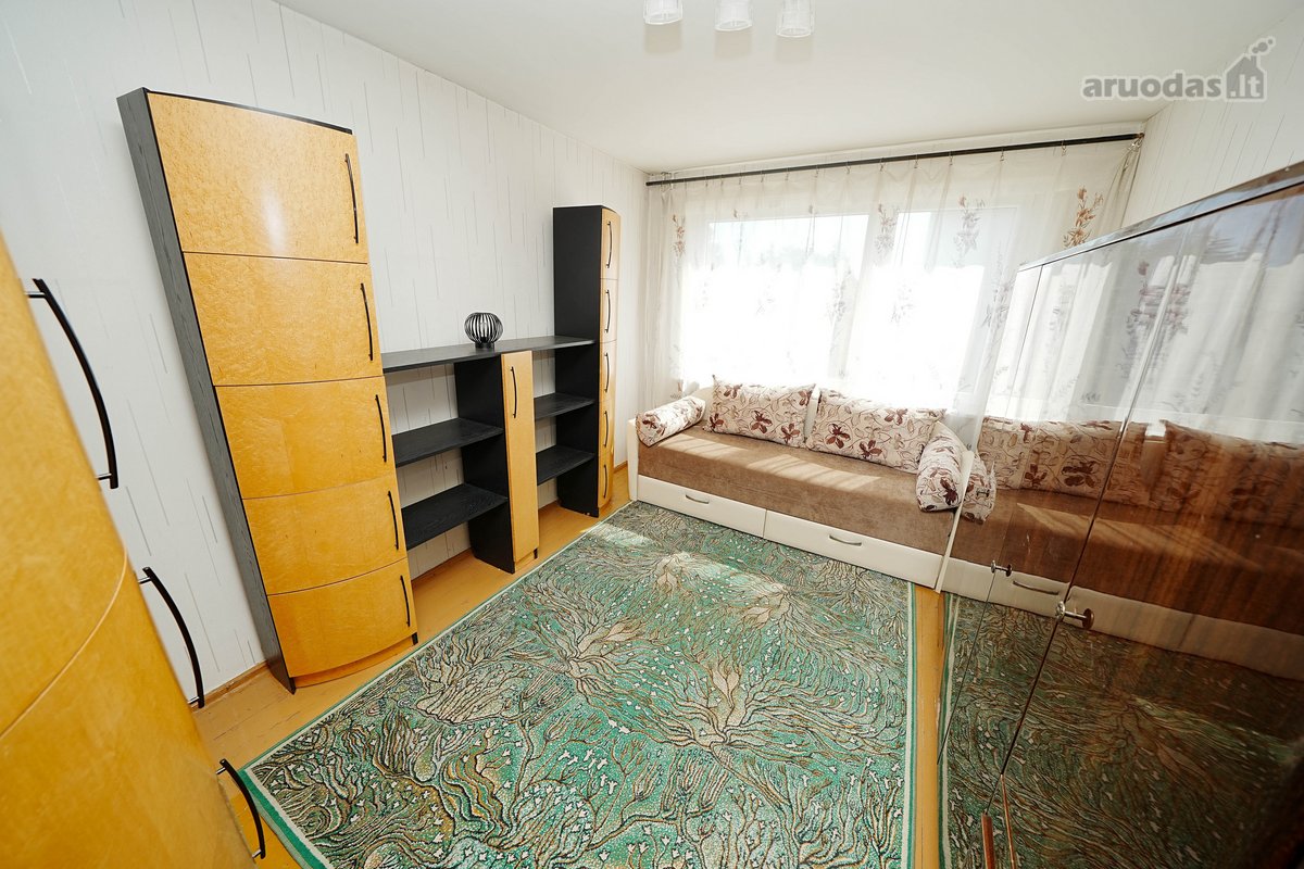  Erdvus 4 kambarių butas su patogiu ir - nuotraukos Nr. 13