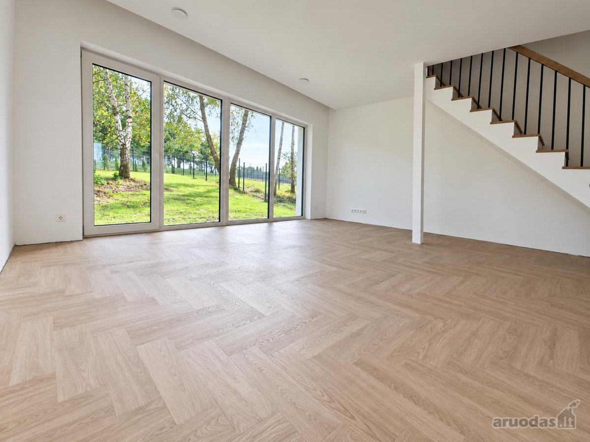 Parduodamas Įrengtas Kotedžas 102 m2, Su - nuotraukos Nr. 8