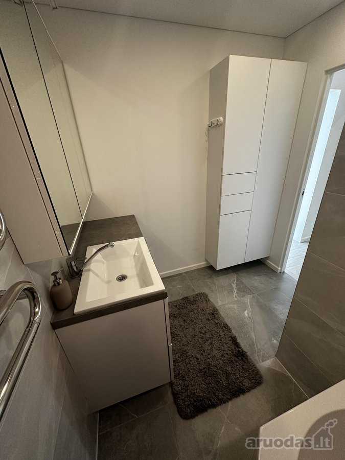 Išnuomojamas šviesus ir tvarkingas 3 kambarių - nuotraukos Nr. 11