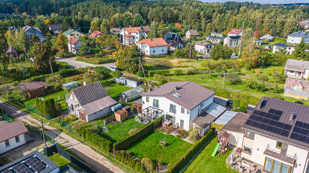 Tvarkingas Ir Erdvus Sublokuotas Namas - nuotraukos Nr. 52