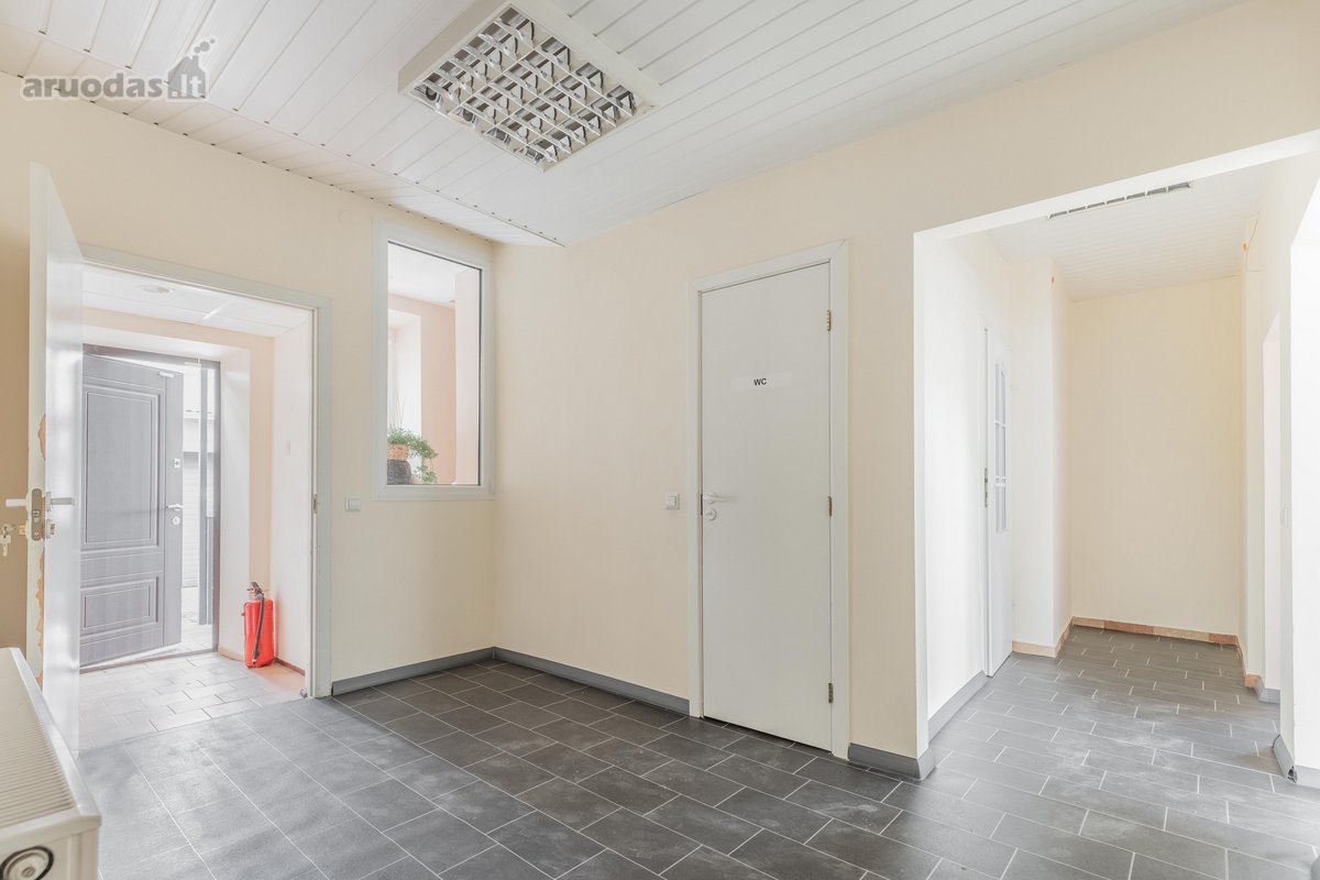 Molėtų centre , Vilniaus gatvėje nuomuojamos - nuotraukos Nr. 3