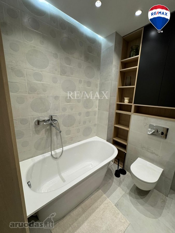 A modern 48.93 sq. m. apartment is available - nuotraukos Nr. 12
