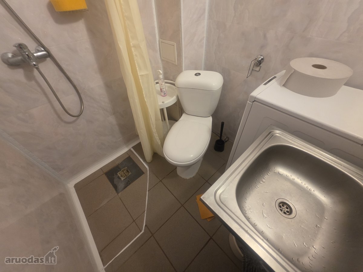 Išnuomojamas tvarkingas, jaukus ir šiltas - nuotraukos Nr. 11