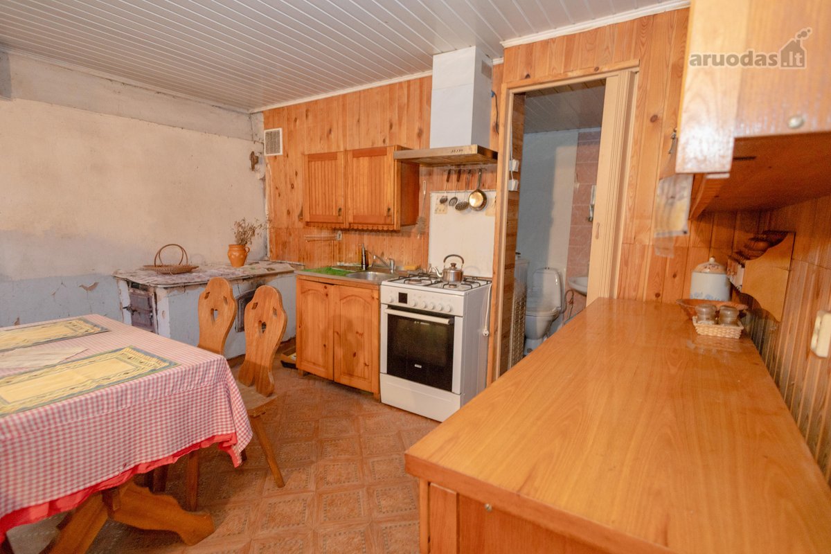 Parduodama buvusio dvaro sodyba, šalia - nuotraukos Nr. 10