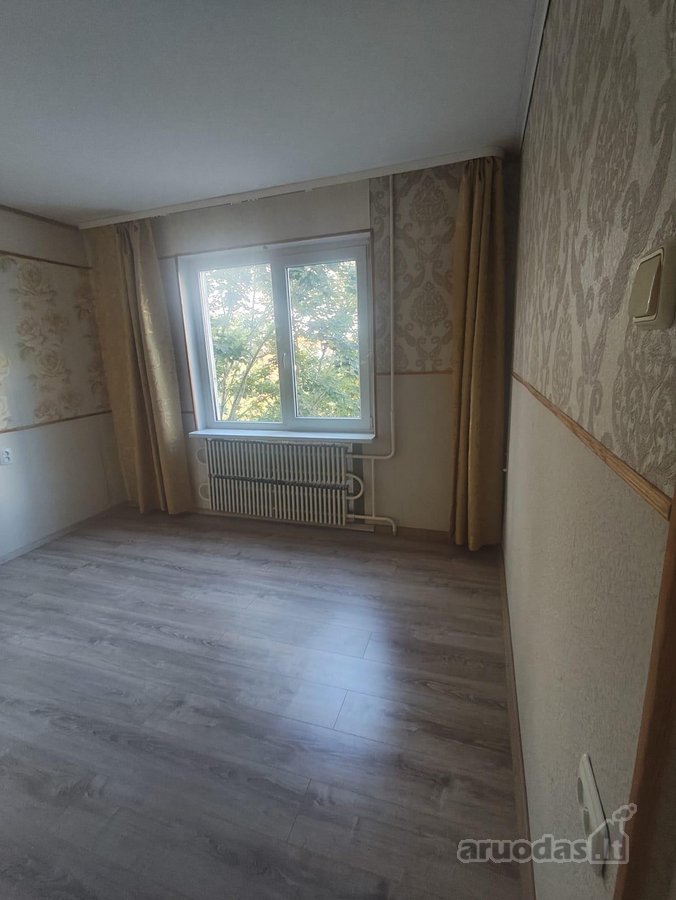 Parduodamas erdvus 3 kambarių butas Taikos pr - nuotraukos Nr. 8