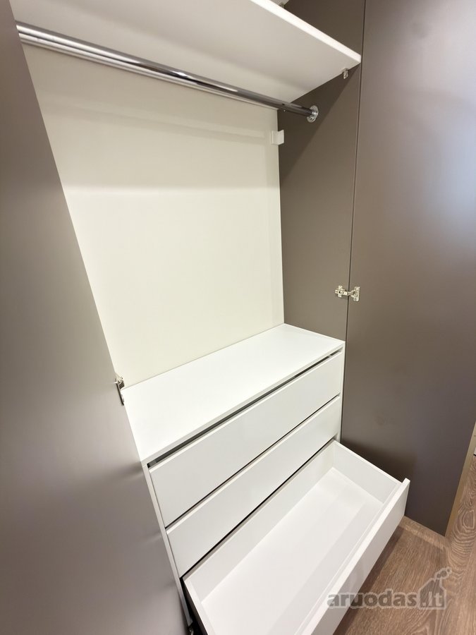 Naujai įrengtas 2 kambarių butas Žirmūnuose - - nuotraukos Nr. 10